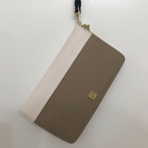 Anne Klein wristlet